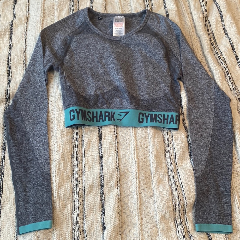 crop top gymshark